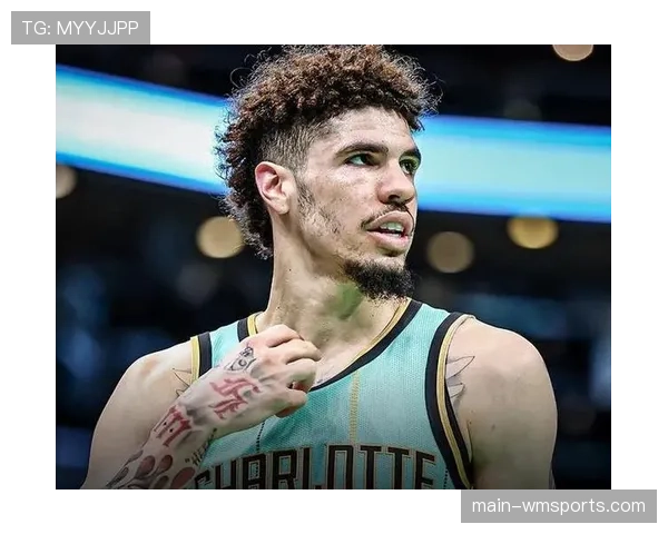 骑士对阵猛龙：五大主力缺席，鲍尔新队首次先发登场